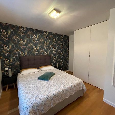 Chez Cathy Et Leo Bed & Breakfast Динан Екстериор снимка