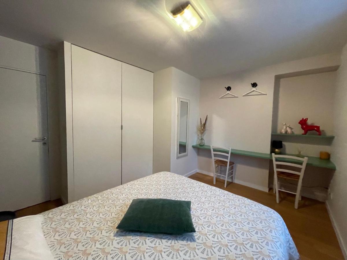 Chez Cathy Et Leo Bed & Breakfast Динан Екстериор снимка